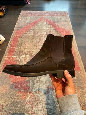 Tod's Dark Brown Suede Chukka Chelsea Boot